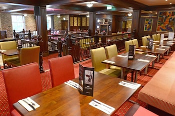 Dillons Hotel,Near Letterkenny Cathedral,4 star