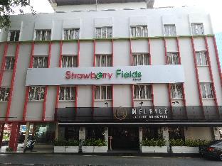 hotel strawberry fields