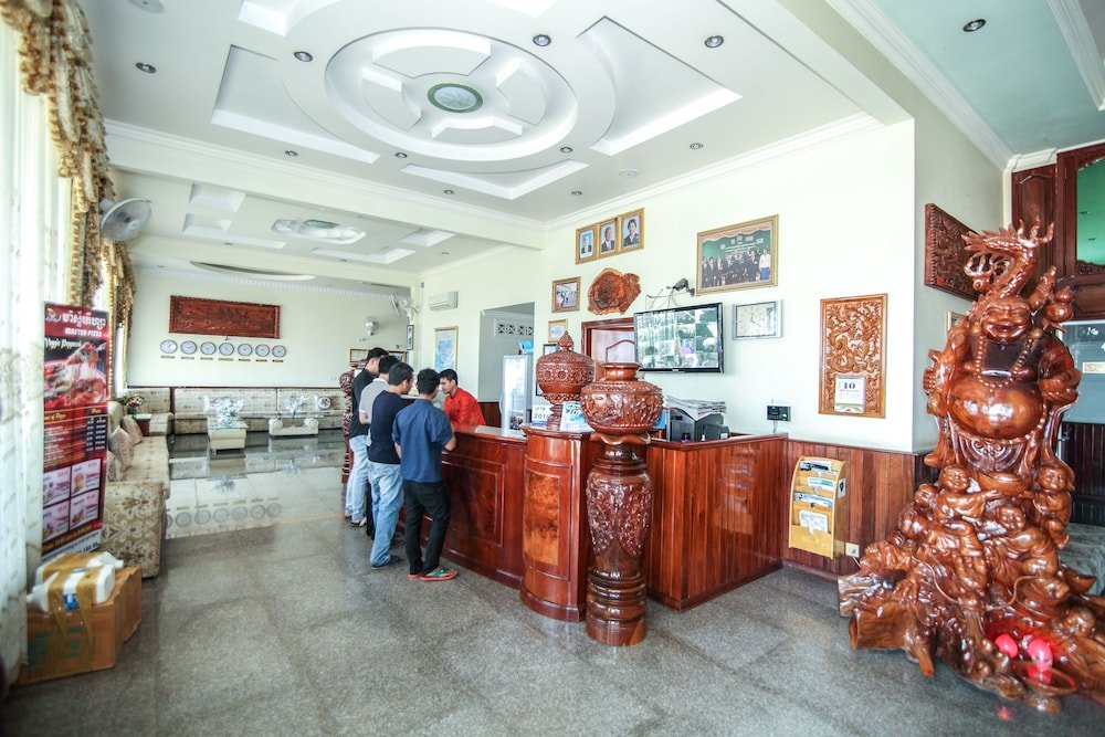 Monorom 2 Vip Hotel,Kampong Cham Riverside Park>>Kampong Cham,3 star