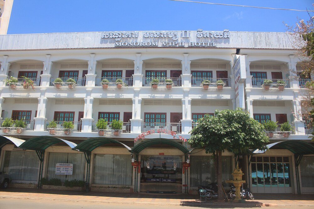 Monorom 2 Vip Hotel,Kampong Cham Riverside Park>>Kampong Cham,3 star