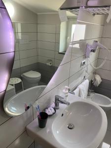 castello di cisterna