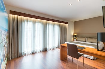 catalonia diagonal centro