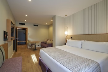 catalonia diagonal centro