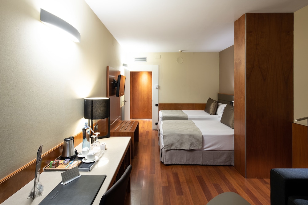 catalonia diagonal centro