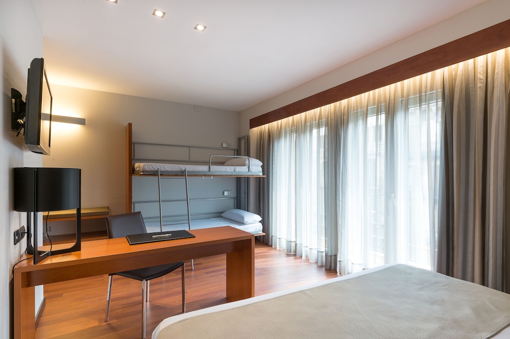 catalonia diagonal centro