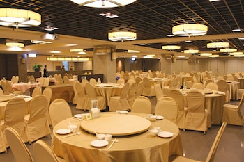 the great roots forestry spa resort