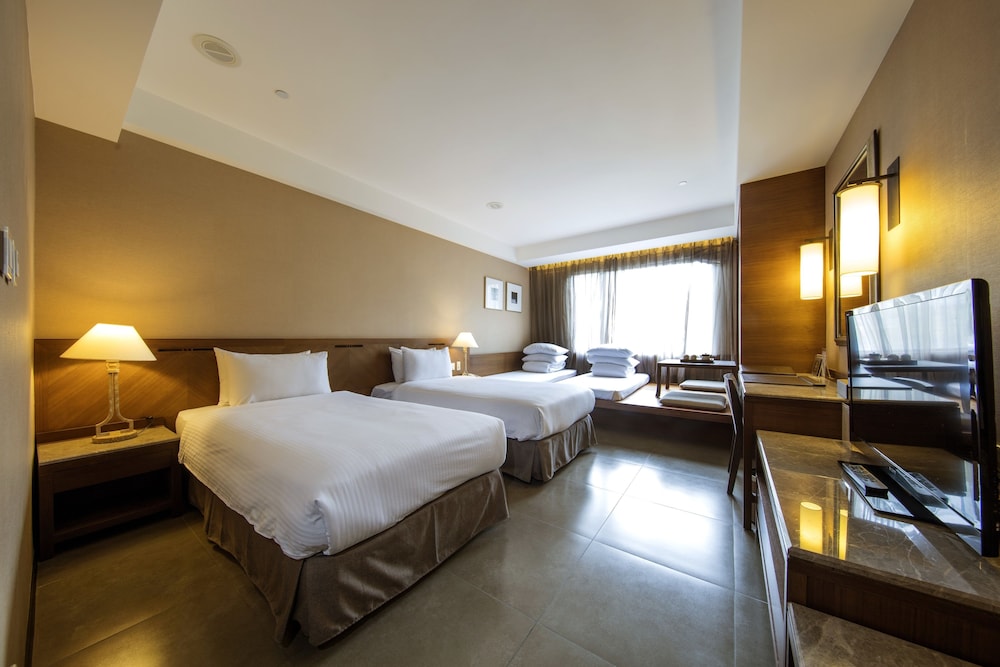 The Great Roots Forestry Spa Resort,New Taipei>>Luzhou,4 star