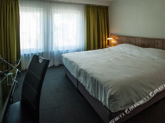 hotel taurus