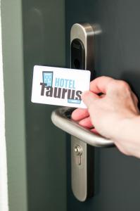 hotel taurus