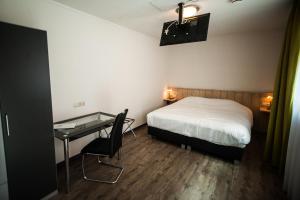 hotel taurus