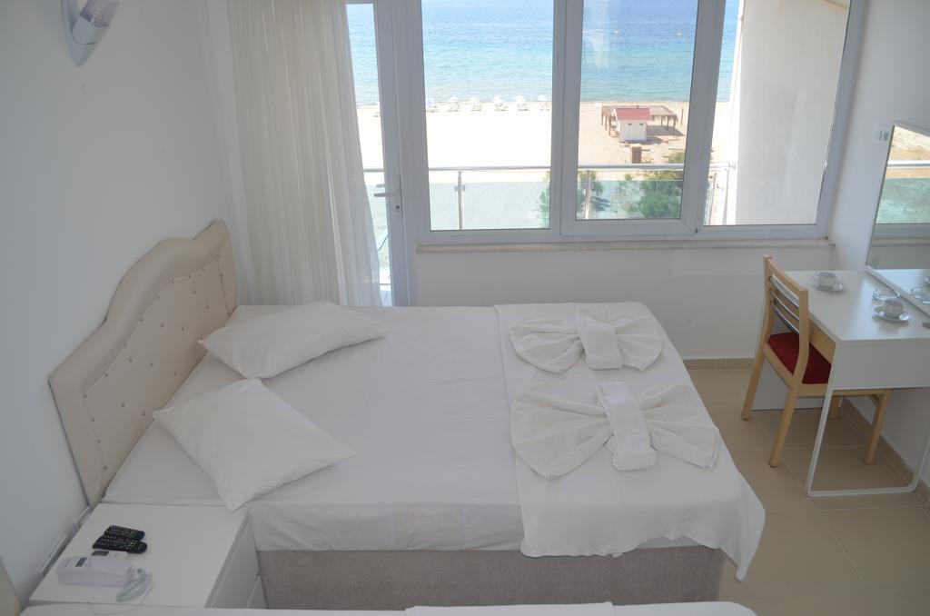 Yasmin Hotel,Ayvalik,2 star