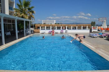 yasmin hotel