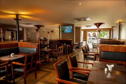 Kandy City Hotel By Earl's,Nuwara Eliya>>Kandy,3 star