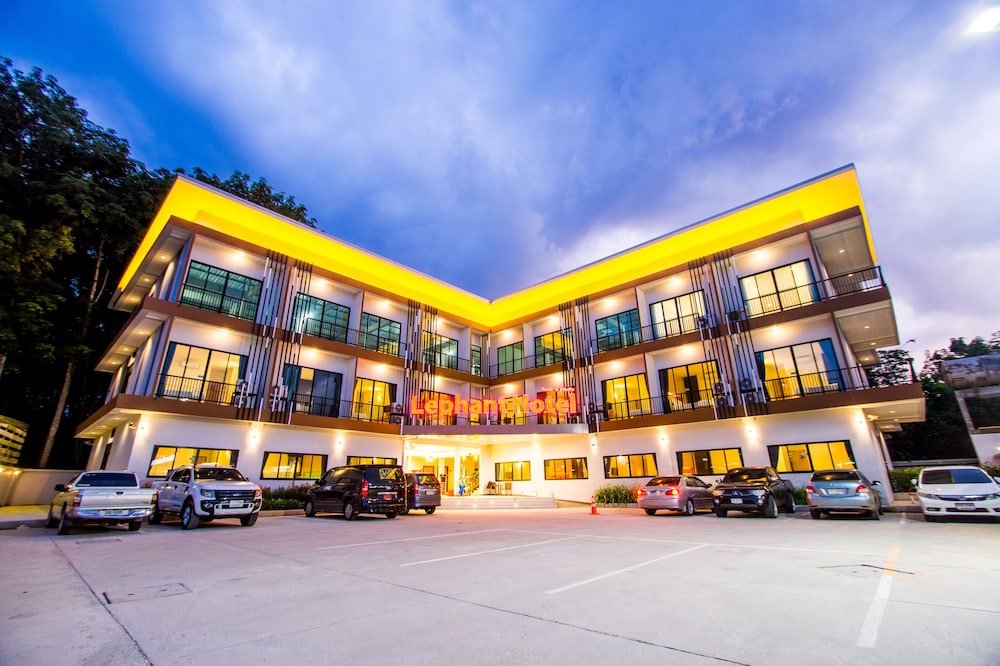 the lephant hotel