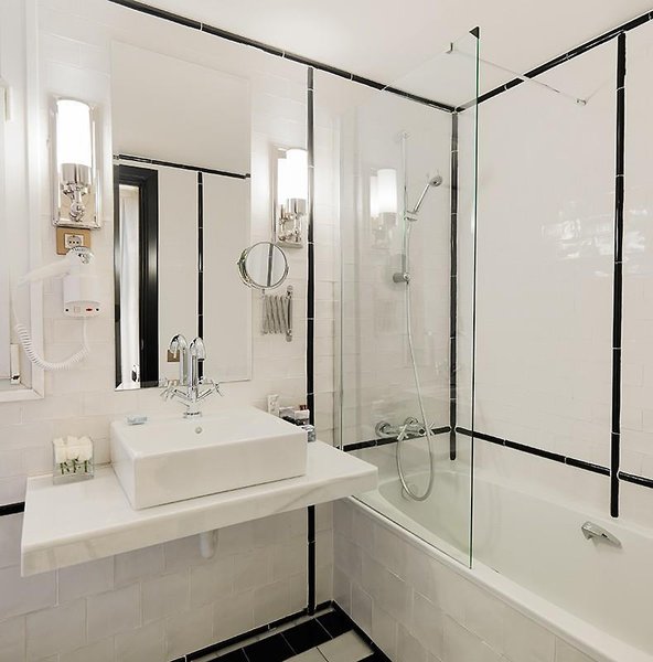 h10 catalunya plaza boutique hotel