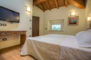 Hotel Il Duca Del Montefeltro,Near Mateureka Museum Of Calculation,4 star