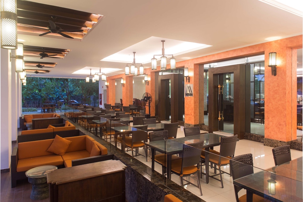 mida grande hotel dhavaravati nakhon pathom
