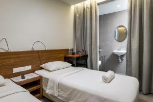 max hotel subang jaya