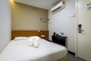 max hotel subang jaya