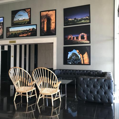 Savoy Hotel Encarnacion,Posadas>>Encarnacion,4 star