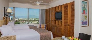 Club Regina Puerto Vallarta,Marina Vallarta>>Costa Careyes,4 star