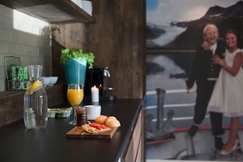 Svartisen Apartments,Meloy>>Glomfjord,3 star