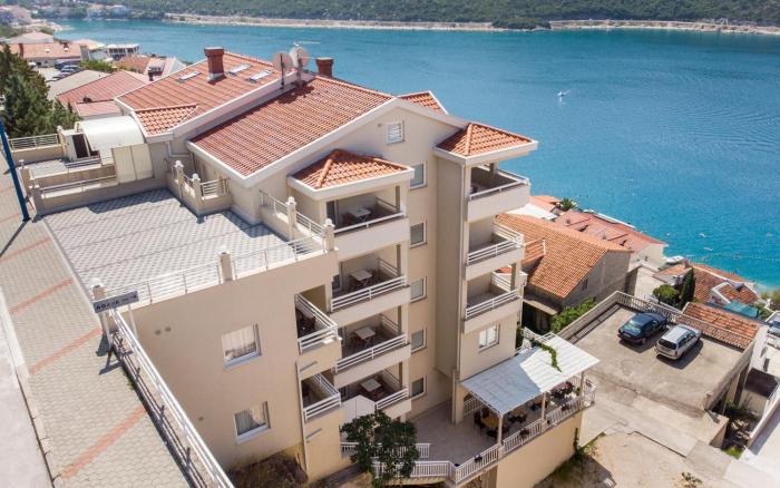 hotel agava