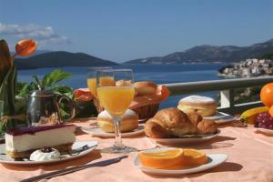 neum