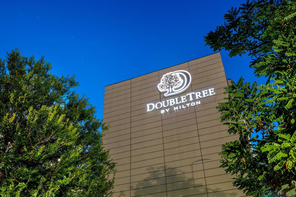 doubletree by hilton milan