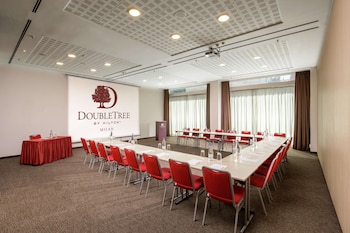 doubletree by hilton milan