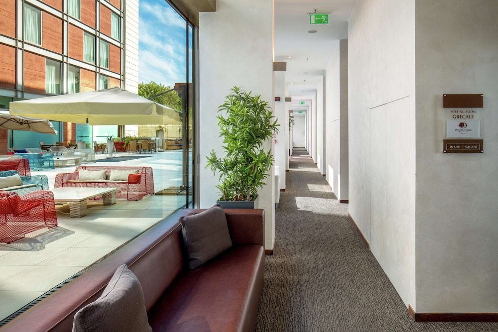 doubletree by hilton milan