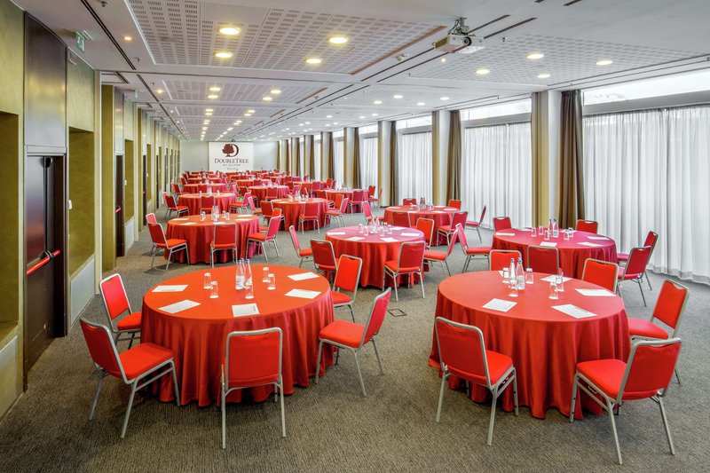 doubletree by hilton milan