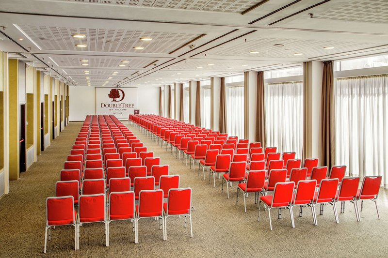 doubletree by hilton milan