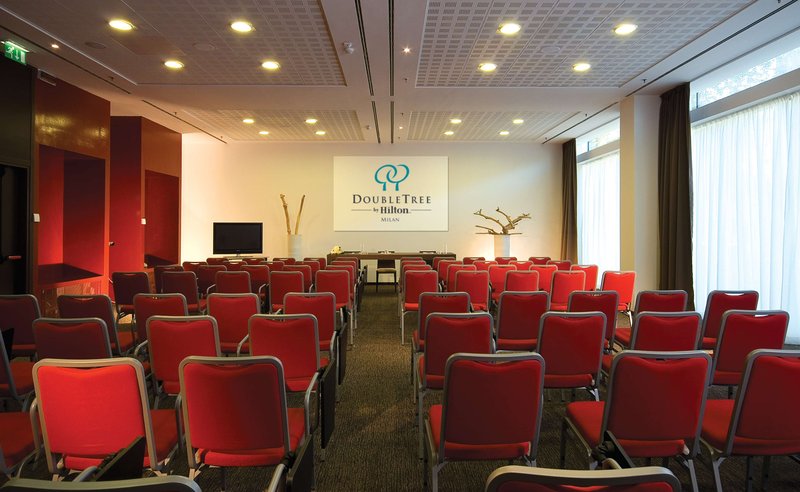 doubletree by hilton milan
