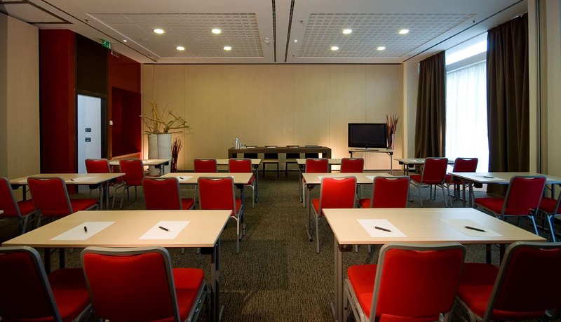 doubletree by hilton milan