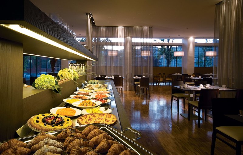 doubletree by hilton milan