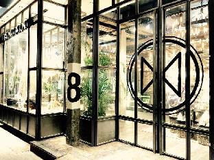 m boutique station 18