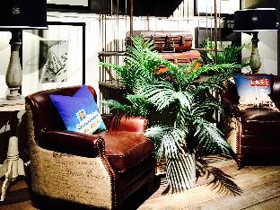 m boutique station 18