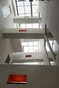 lantern hotel