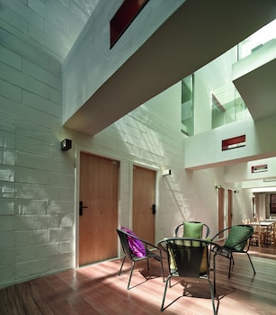 lantern hotel