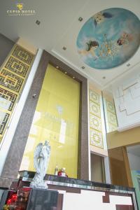 cupid hotel