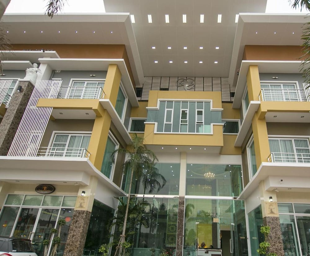 cupid hotel