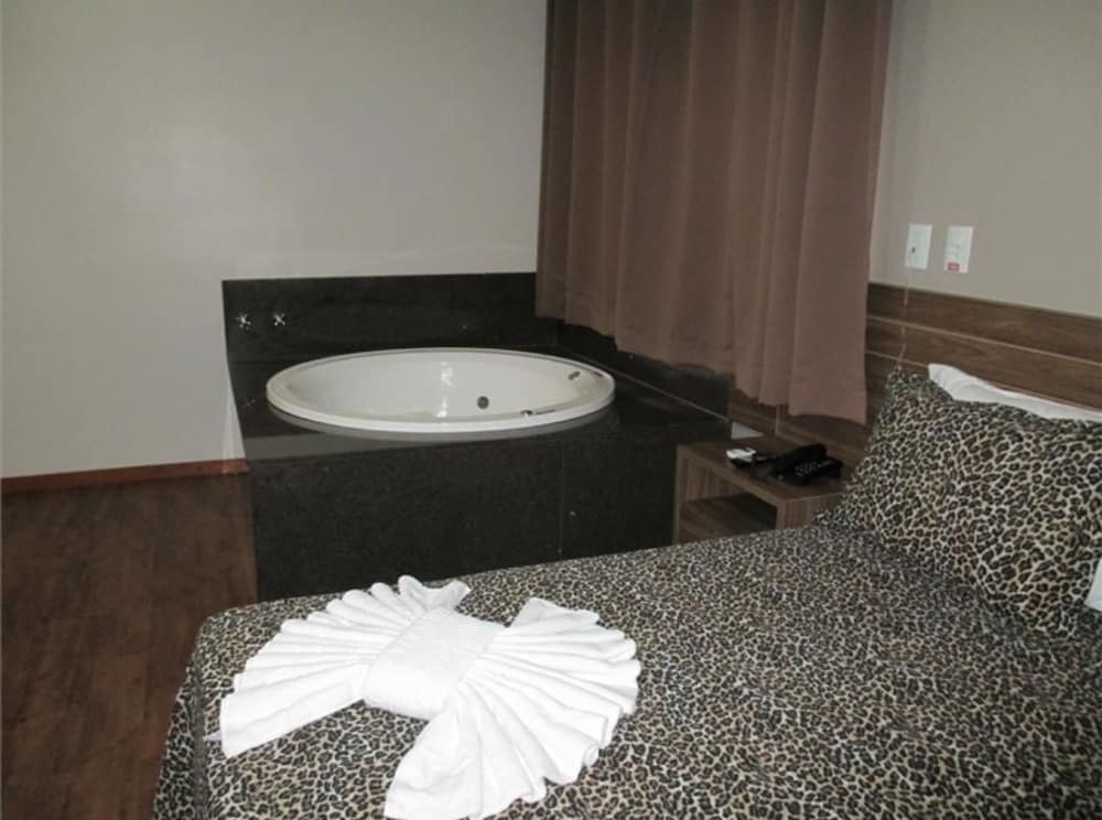 cambraia hotel arcos