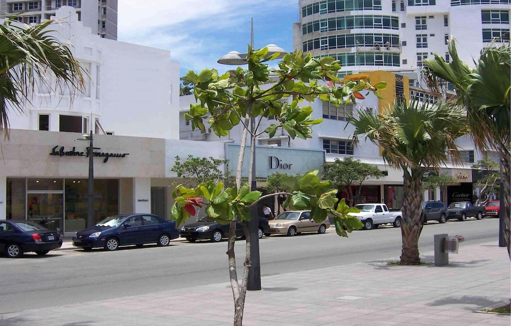 la concha renaissance san juan resort