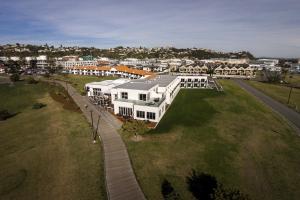 east pier hotel