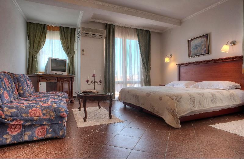 hotel adrovic sveti stefan