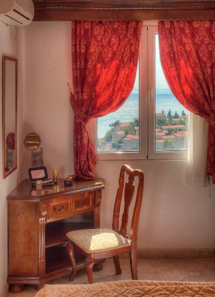 hotel adrovic sveti stefan