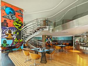 Hotel Baraquda Pattaya By Heeton,Pattaya Beach>>Pattaya,5 star