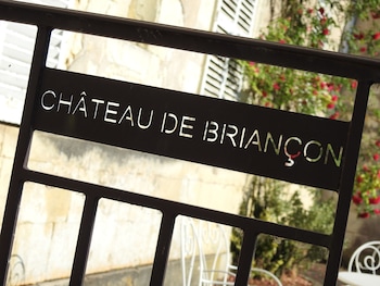 Château De Briançon,In Baune,3 star
