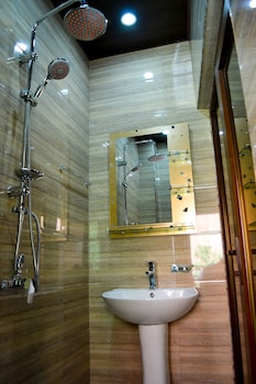 elysium gallery hotel